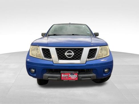 Used 2014 Nissan Frontier Desert Runner RWD image 2