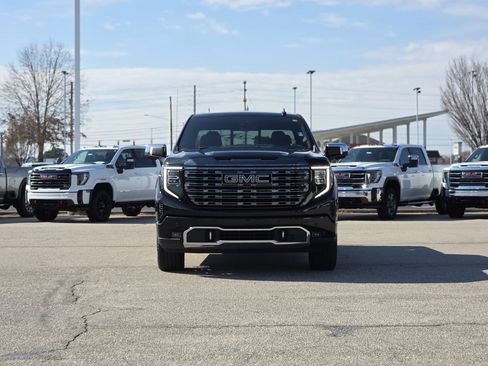 Used 2022 GMC Sierra 1500 Denali Ultimate image 2