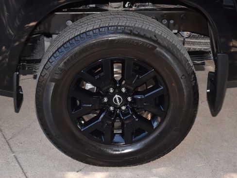 Used 2023 Nissan Frontier SV w/ Midnight Edition Package RWD image 35