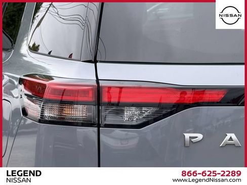 Certified 2024 Nissan Pathfinder Platinum w/ Cargo Package AWD/4WD image 13