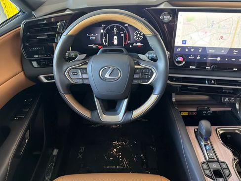 Certified 2025 Lexus RX 350 Premium w/ Convenience Package AWD/4WD image 15