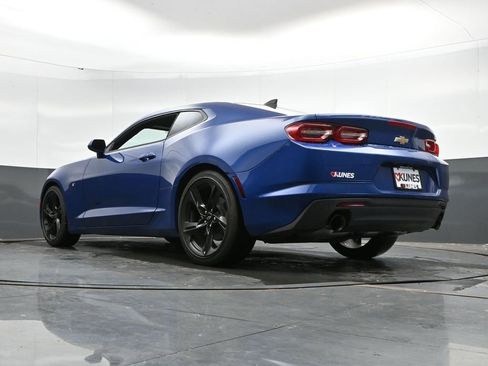 Used 2020 Chevrolet Camaro LT RWD image 45
