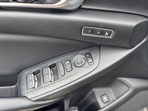 Used 2018 Honda Accord EX-L image 16