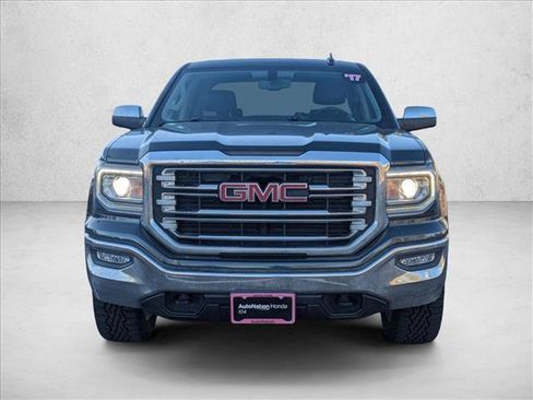 Used 2017 GMC Sierra 1500 SLT w/ SLT Premium Package image 2