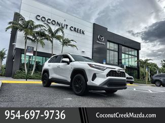 Used 2024 Toyota RAV4 XLE FWD video 1