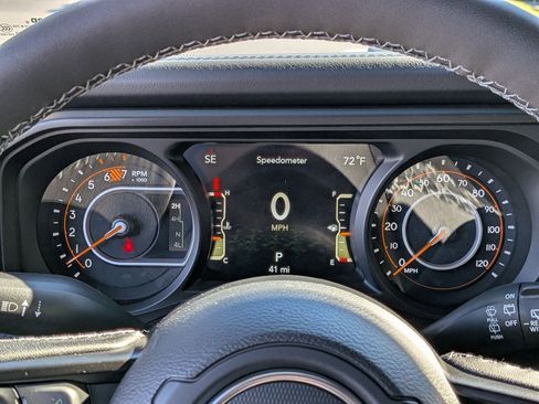 New 2026 Jeep Wrangler Unlimited Rubicon image 18