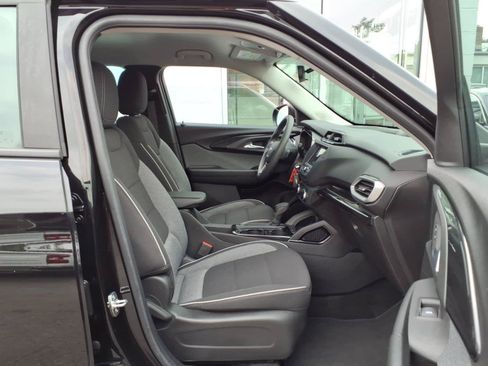 Certified 2023 Chevrolet TrailBlazer LS FWD image 20