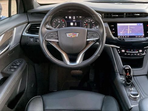 Used 2024 Cadillac XT6 Premium Luxury w/ Platinum Package image 7