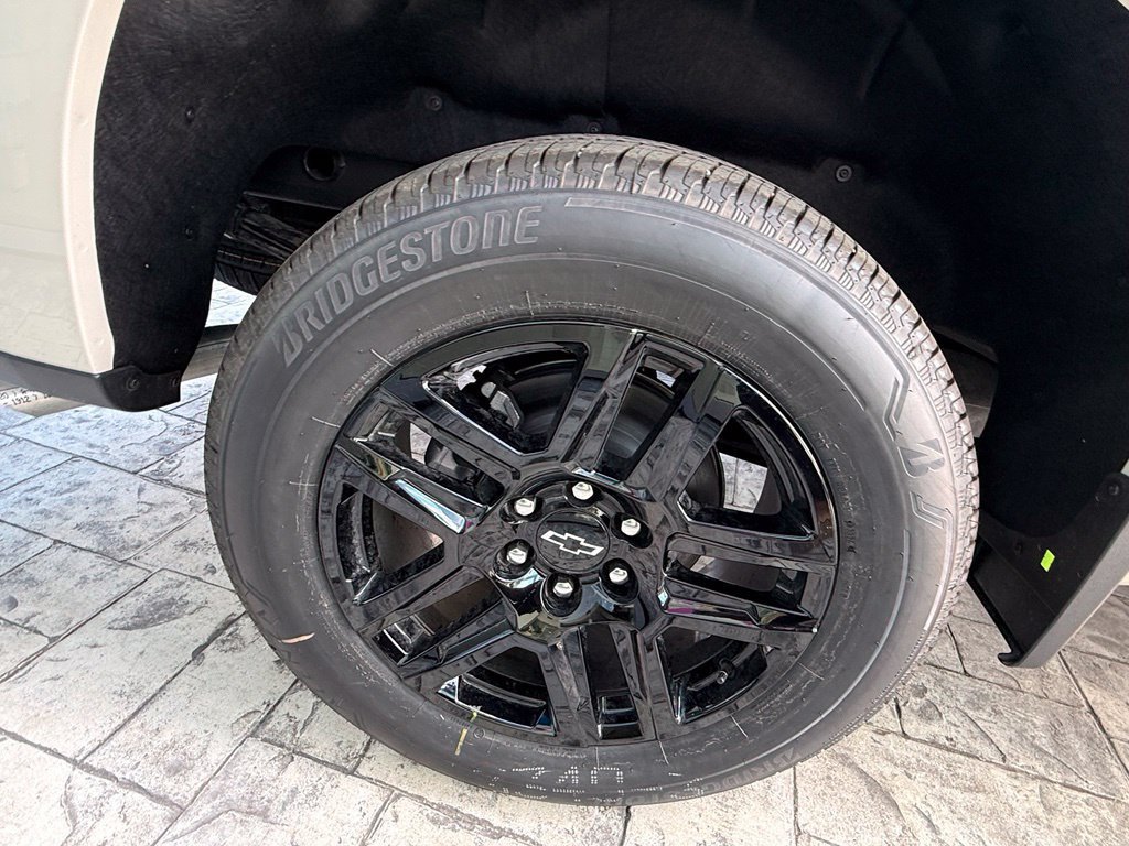 New 2026 Chevrolet Silverado 1500 RST w/ LPO, Liner Protection Package AWD/4WD image 34