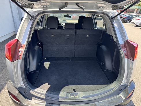 Used 2013 Toyota RAV4 XLE AWD/4WD image 10