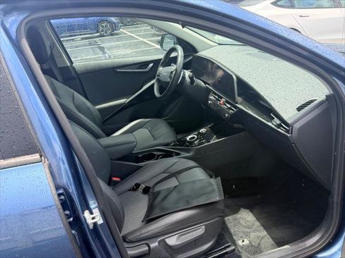 Used 2023 Kia Niro Wind w/ Wind Preserve Package FWD image 23