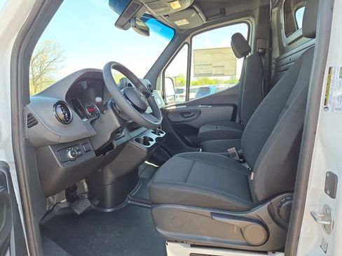 New 2026 Mercedes-Benz Sprinter 2500 image 22