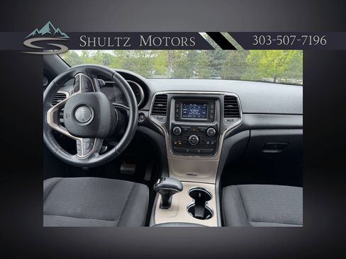 Used 2014 Jeep Grand Cherokee Laredo w/ Quick Order Package 23E AWD/4WD image 19