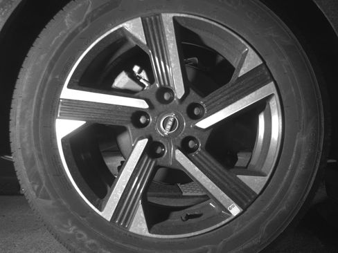 Used 2025 Nissan Sentra SV FWD image 15