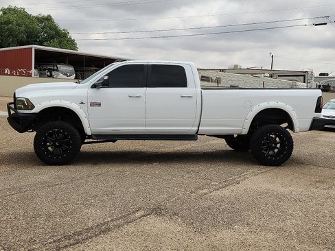 Used 2010 Dodge Ram 3500 Truck SLT w/ Big Horn Regional Package AWD/4WD image 2