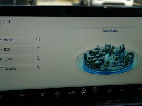 Used 2023 Ford Escape ST-Line w/ Tech Pack #1 image 19