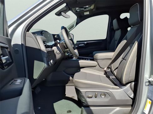 New 2026 Chevrolet Tahoe Premier image 16