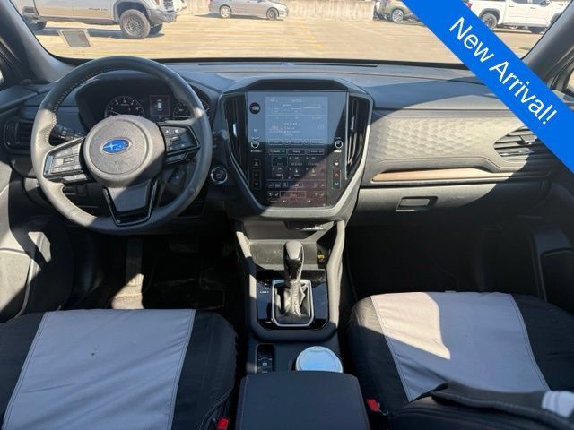 Used 2025 Subaru Forester Touring AWD/4WD image 11