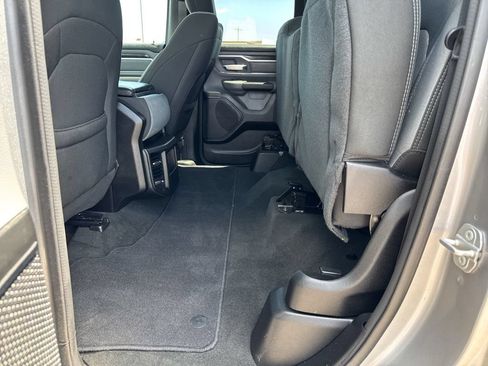 Used 2022 RAM 1500 Big Horn AWD/4WD image 27