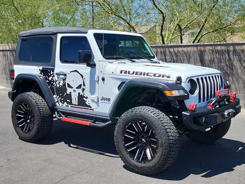 Used 2021 Jeep Wrangler Rubicon AWD/4WD image 2