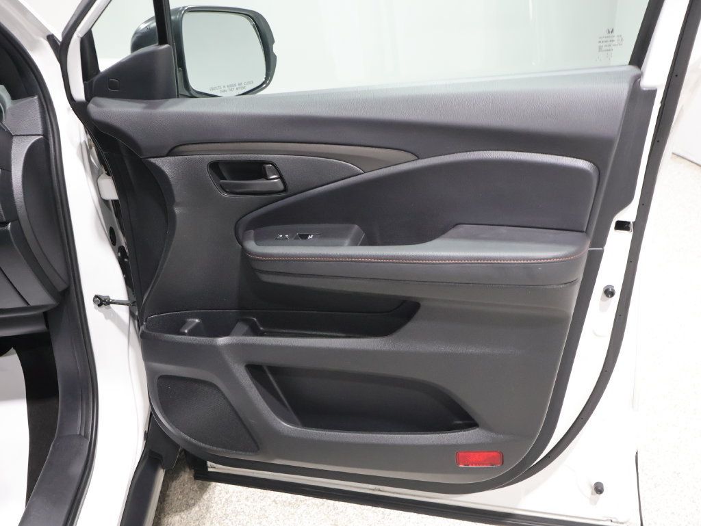 Used 2024 Honda Passport TrailSport image 23