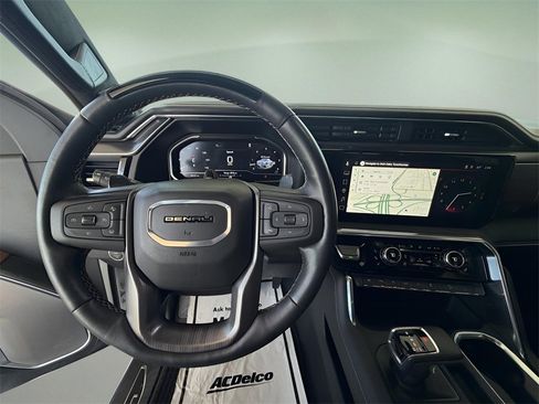 Used 2025 GMC Sierra 1500 Denali Ultimate image 36