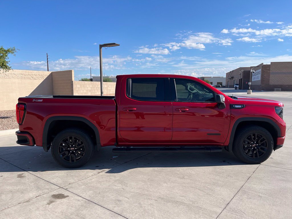 Used 2024 GMC Sierra 1500 Elevation w/ LPO, Elevation Black Package AWD/4WD image 9