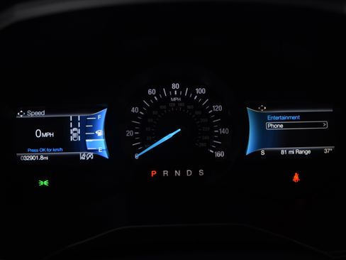 Used 2023 Ford Edge ST-Line image 3