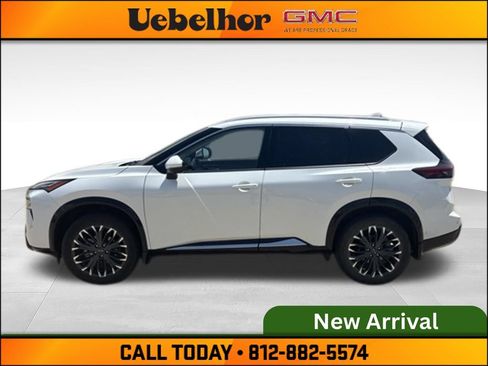 Used 2024 Nissan Rogue Platinum w/ Platinum Premium Package AWD/4WD image 8