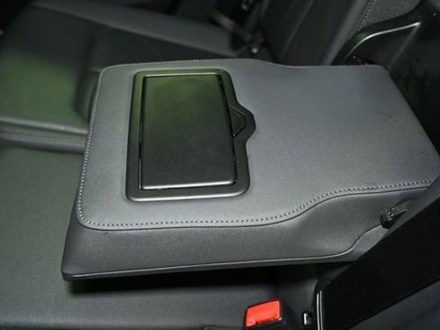 Used 2023 Audi Q3 2.0T Premium image 54