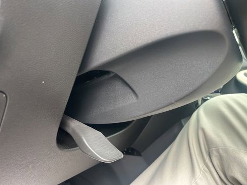 Used 2024 Buick Encore GX Avenir w/ Avenir Technology Package image 13