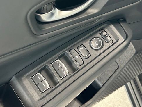Used 2025 Honda Accord SE image 19