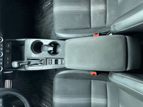 Used 2024 Honda Civic Sport image 19