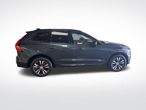 Certified 2024 Volvo XC60 B5 Core w/ Climate Package image 7