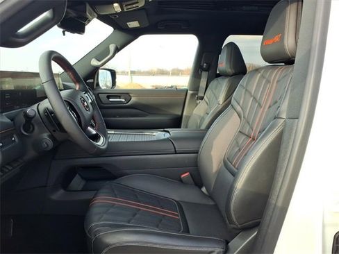 Certified 2025 Nissan Armada PRO-4X w/ Pro-4X Premium Package image 48