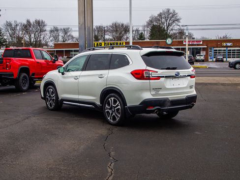 Used 2023 Subaru Ascent Touring image 5