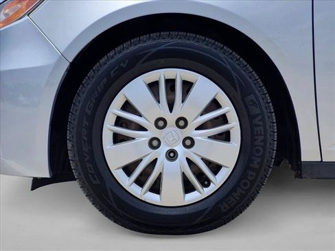 Used 2014 Honda Odyssey LX image 24
