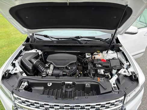 Used 2023 GMC Acadia Denali AWD/4WD image 25