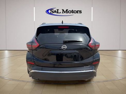 Used 2024 Nissan Murano SV AWD/4WD image 6
