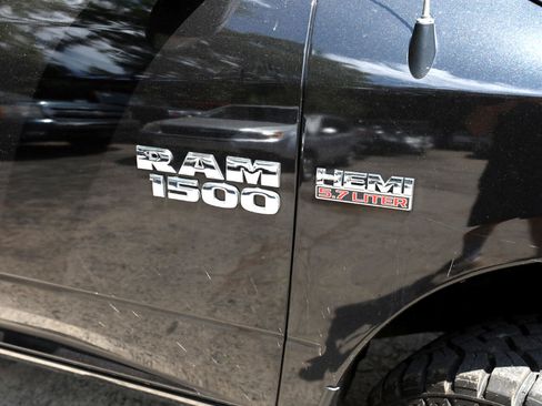 Used 2017 RAM 1500 Big Horn image 6