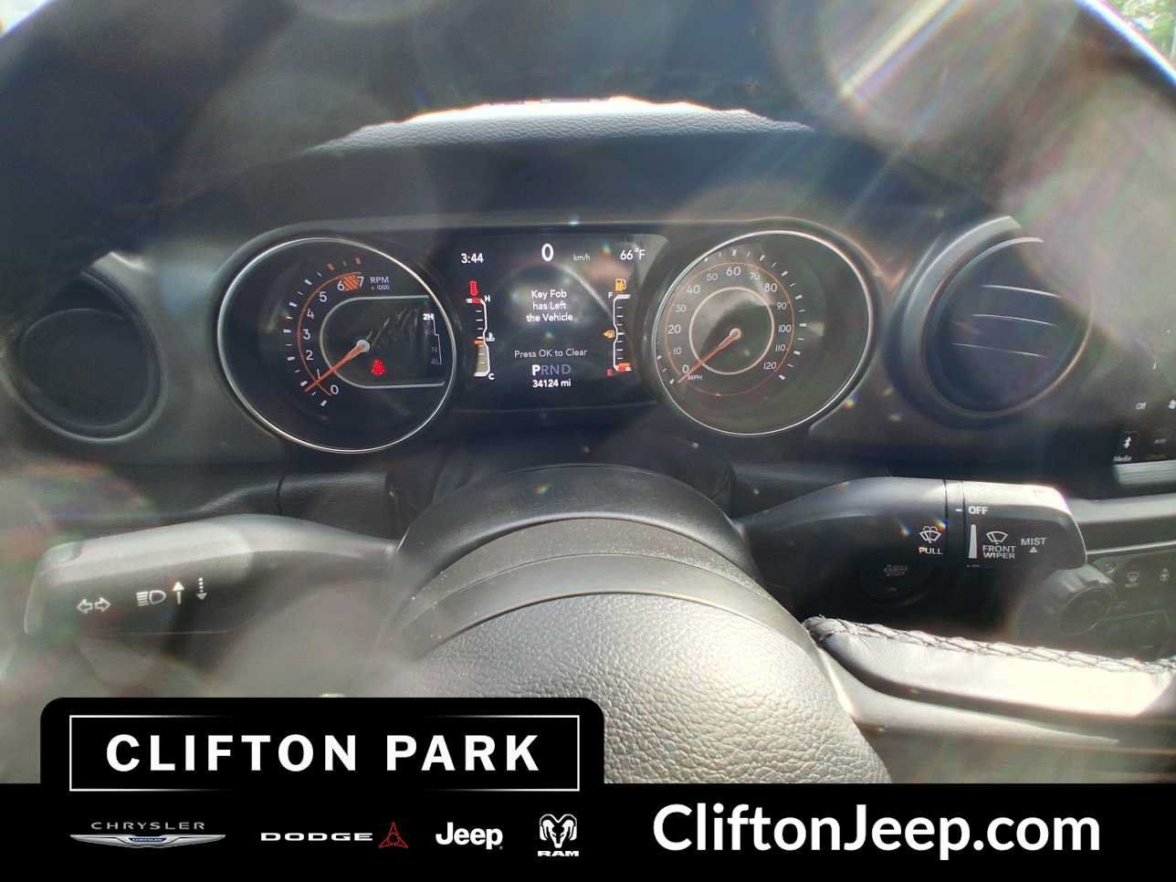 Used 2022 Jeep Wrangler Unlimited Sport AWD/4WD image 21