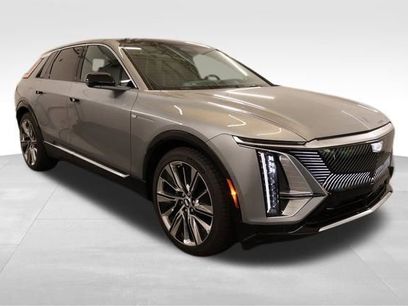 New 2026 Cadillac Lyriq Signature Luxury