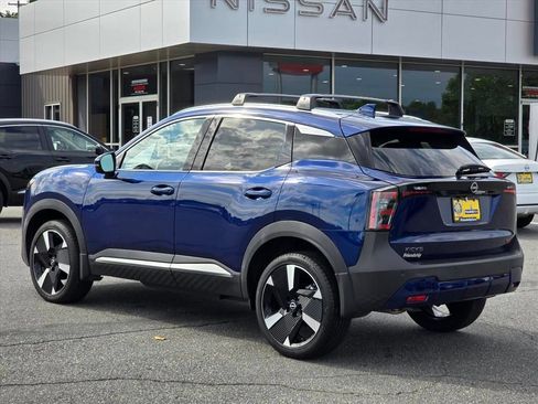 Used 2025 Nissan Kicks SR FWD image 24