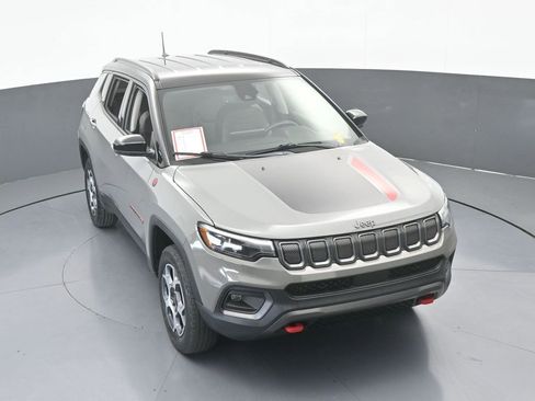 Used 2022 Jeep Compass Trailhawk w/ Trailhawk Elite Group image 51