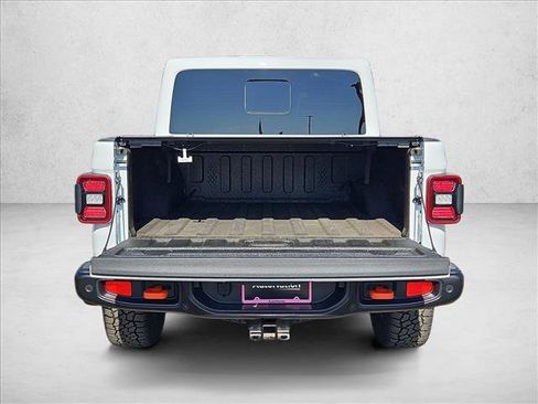 Used 2025 Jeep Gladiator Mojave AWD/4WD image 10
