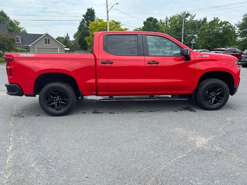 Used 2021 Chevrolet Silverado 1500 LT Trail Boss w/ Convenience Package II image 8