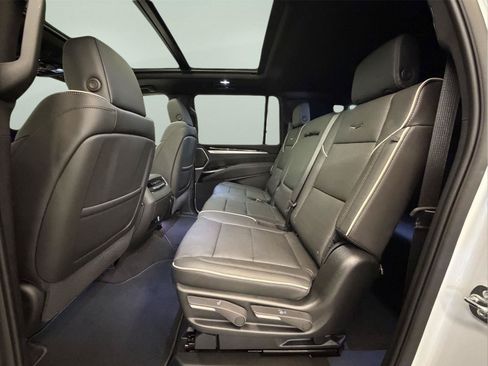 Used 2026 Cadillac Escalade ESV Sport AWD/4WD image 46