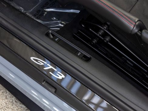 Certified 2024 Porsche 911 GT3 image 30