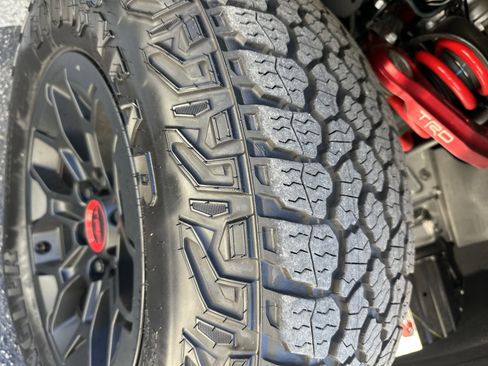 Used 2025 Toyota Tacoma TRD Pro image 14