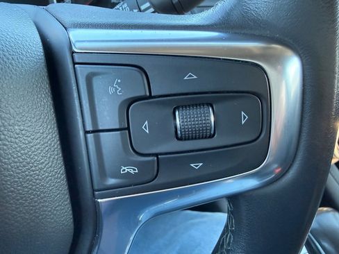 Used 2020 Chevrolet Blazer LT image 27